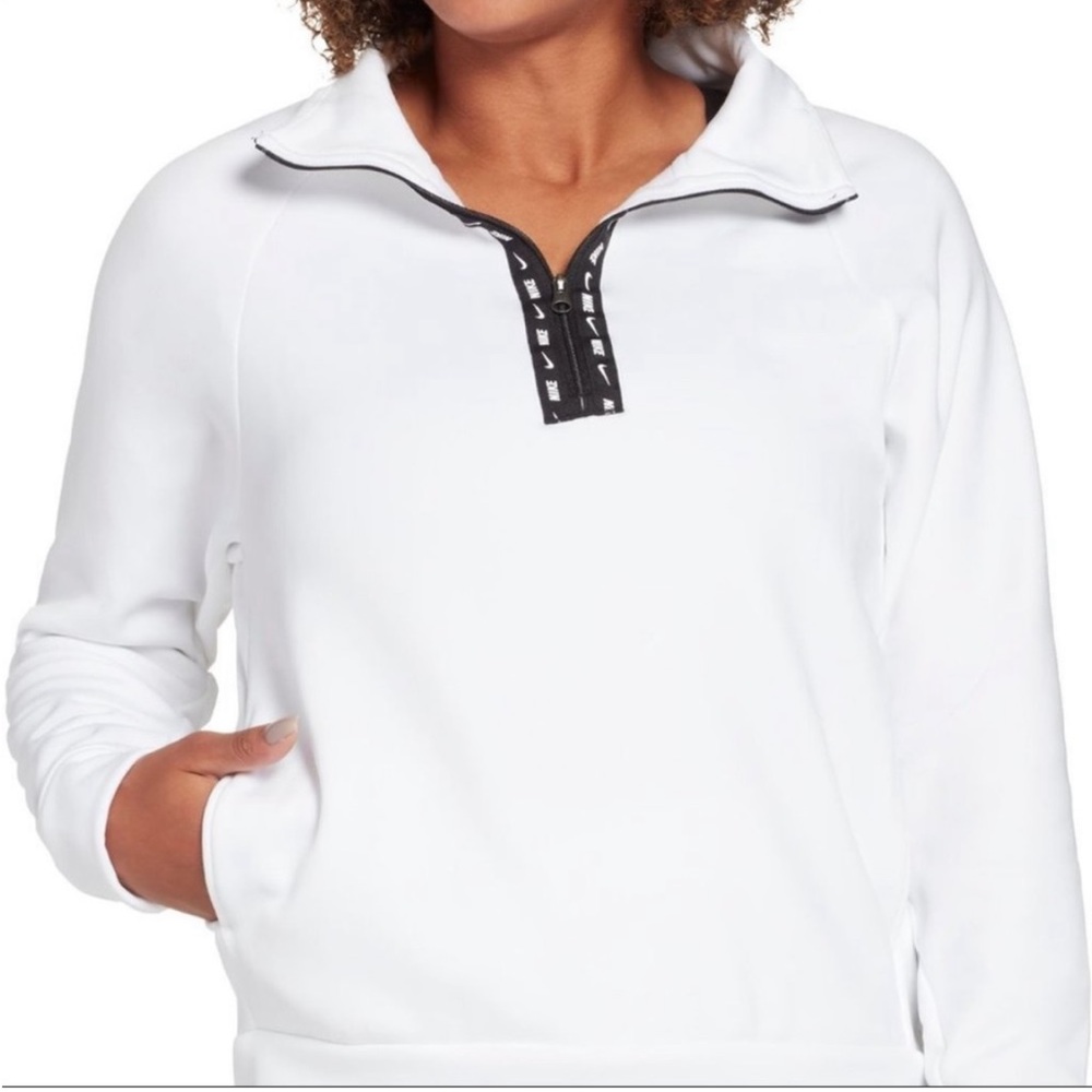 Nike Therma-FIT Women's 1/2-Zip Training Top White Black XS